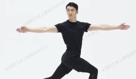 44 ?步????